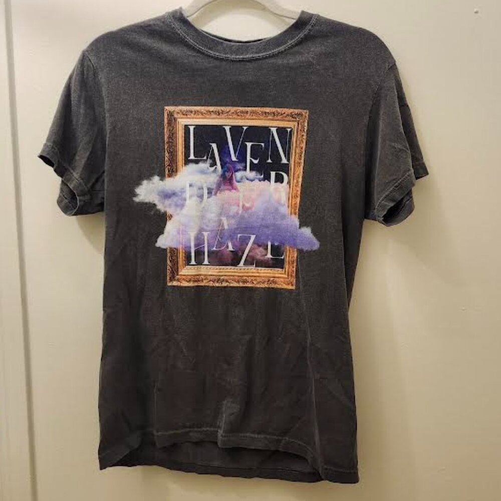 Lavander Haze Taylor Swift T Shirt Size S